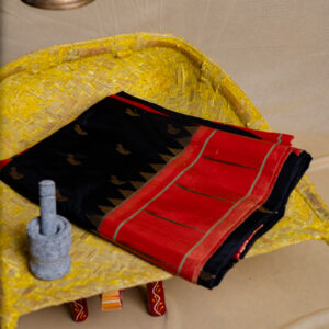 Black paithani saree